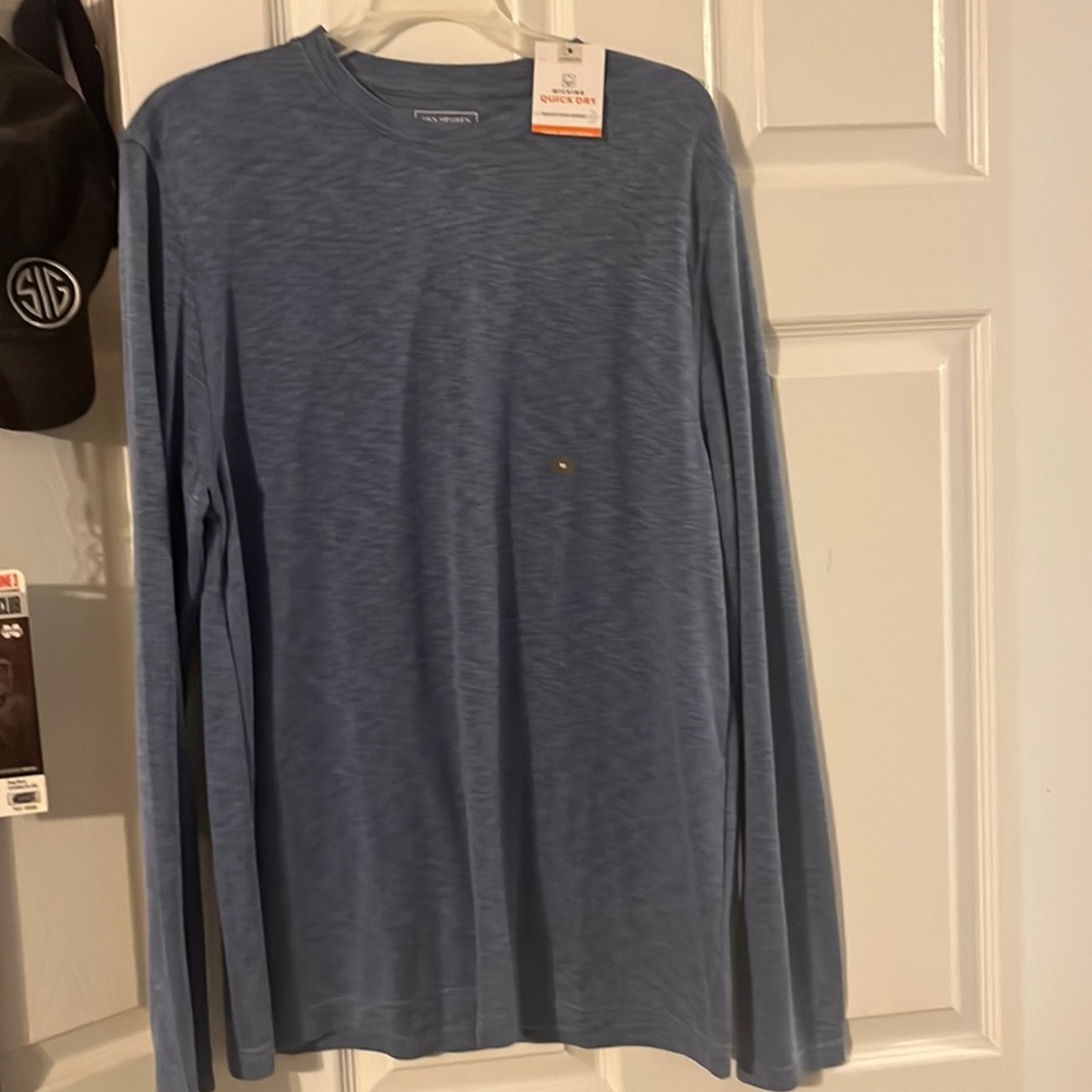 NWT Van Heusen long sleeve